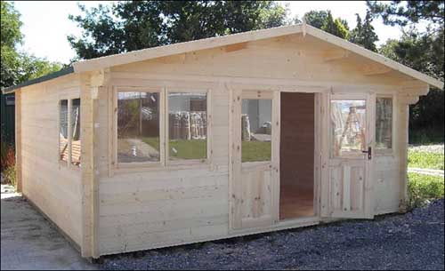 Log Cabins 08: Timber garden office