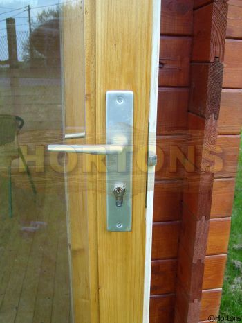 Fully glazed standard cabin single glazed double doors