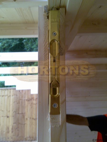 Fully glazed standard cabin single glazed double doors