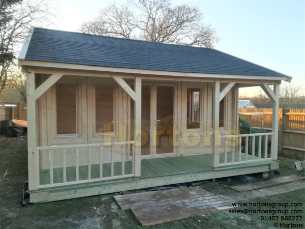 The Clubhouse 6x6m pavilion, 45mm wall log - Click Image to Close