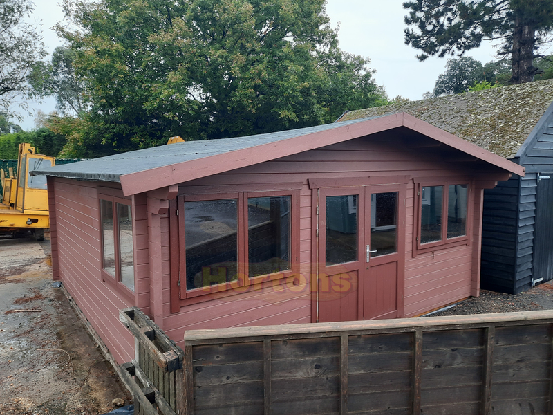 60mm Richmond 5.5m x 5.5m Log Cabin