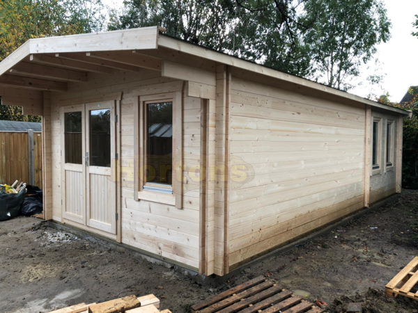 4m x 8m, 2 room Maldon log cabin - 45mm logs - Click Image to Close