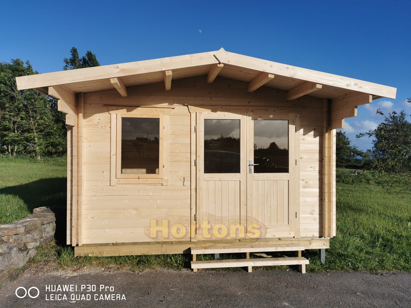 28mm Limpsfield log cabin - 4x3m