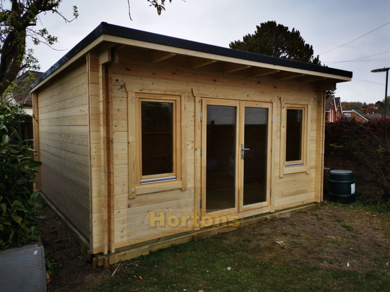 28mm Sevenoaks 5m x 5m Log Cabin