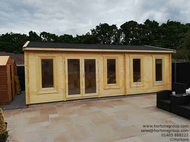 Basildon 45mm 7.5x4.5m Log Cabin