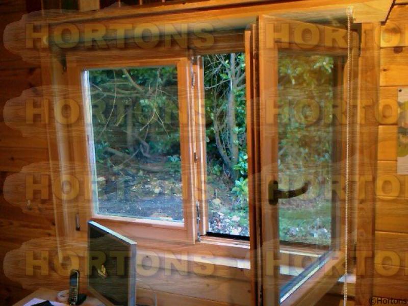 1365 x 980mm Dwelling (ISO) quality double glazed double windows - Click Image to Close