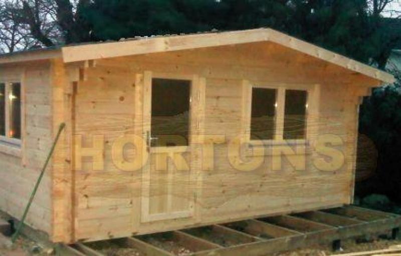 28mm Gloucester 5x4m log cabin - Click Image to Close